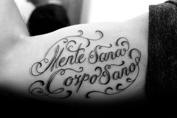 tatuaje latin para hombre 30