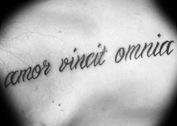 tatuaje latin para hombre 35