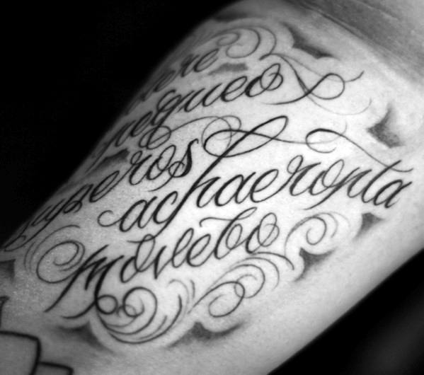 tatuaje latin para hombre 51