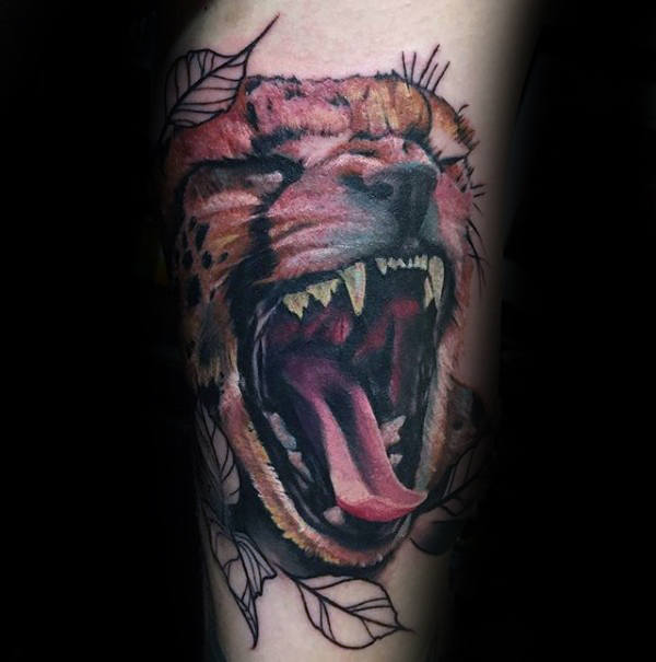tatuaje leopardo para hombre 50