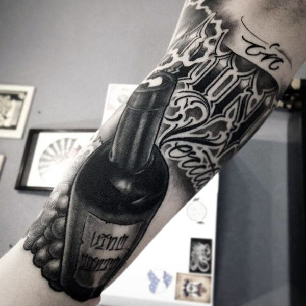 tatuaje letras para hombre 10