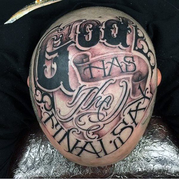 tatuaje letras para hombre 18
