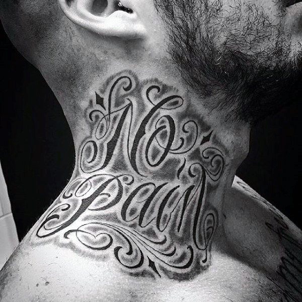 tatuaje letras para hombre 37