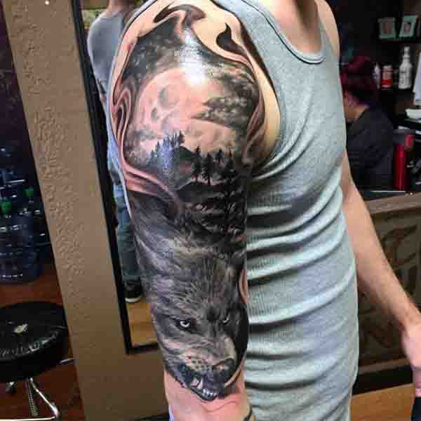 tatuaje luna para hombre 20