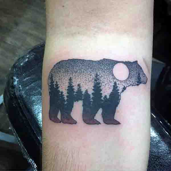 tatuaje luna para hombre 22