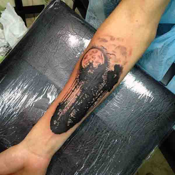 tatuaje luna para hombre 23