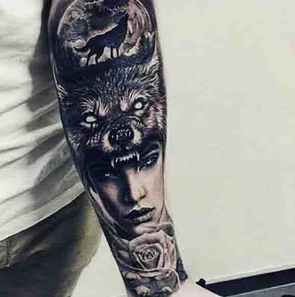 tatuaje luna para hombre 55