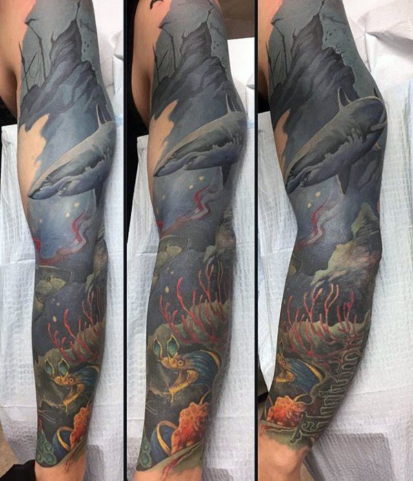 tatuaje manga tiburon para hombre 05