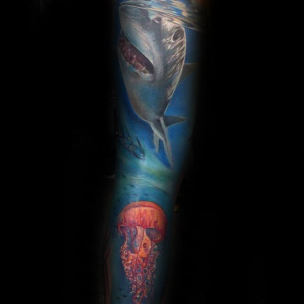 tatuaje manga tiburon para hombre 07