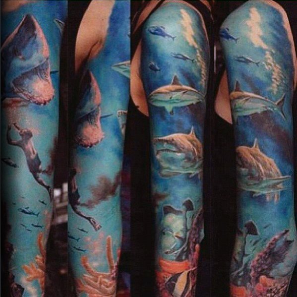 tatuaje manga tiburon para hombre 29