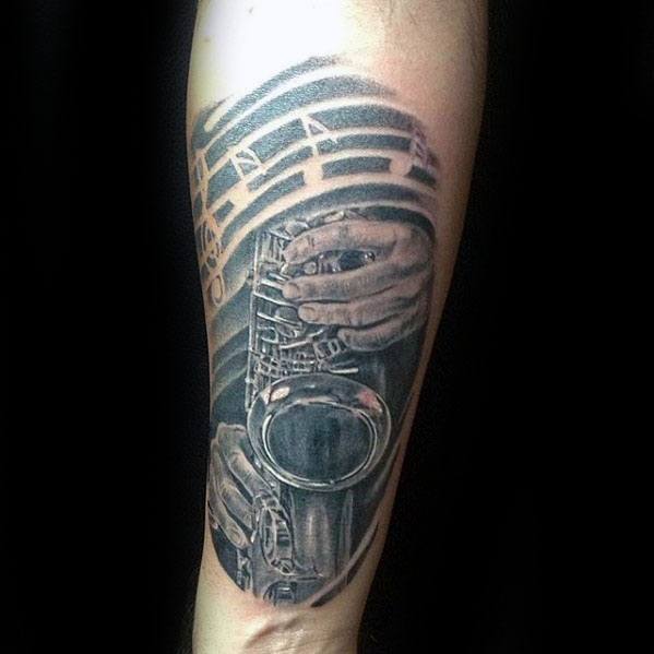 tatuaje musical para hombre 42