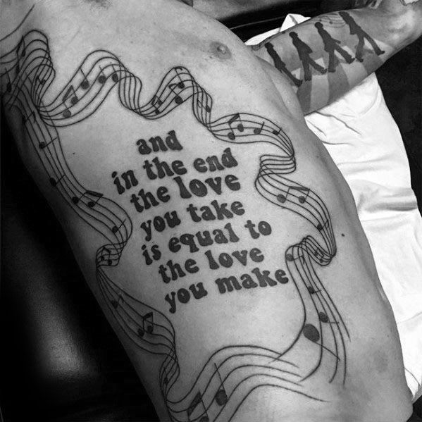 tatuaje musical para hombre 45