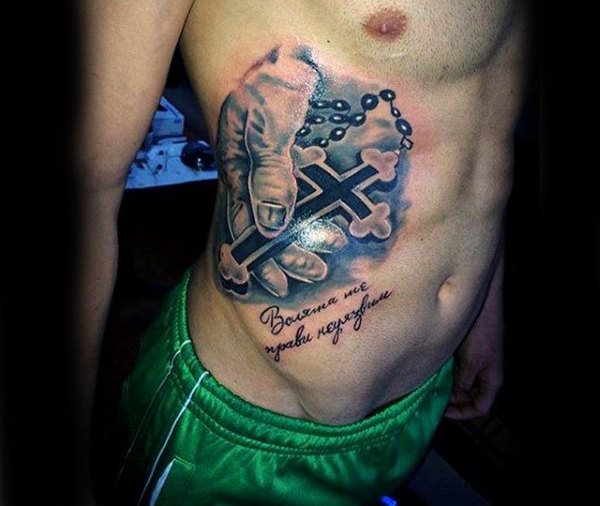 tatuaje rosario para hombre 37