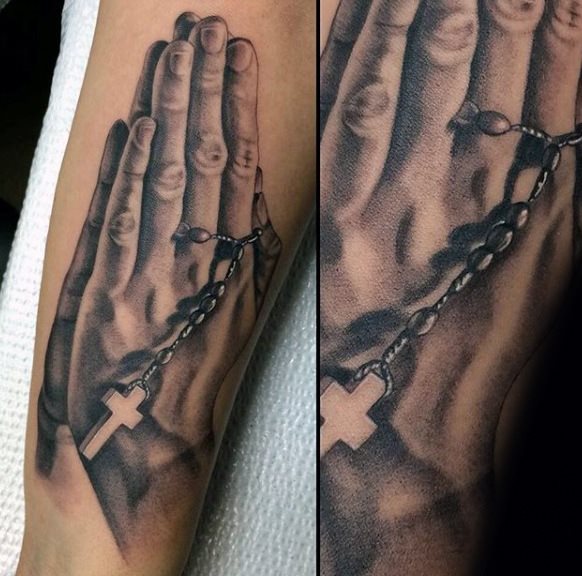 tatuaje rosario para hombre 41