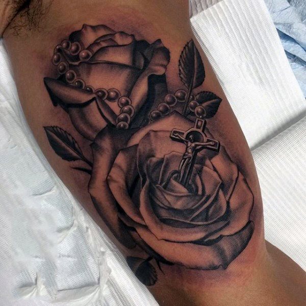tatuaje rosario para hombre 90