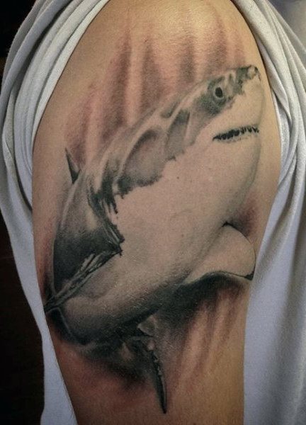 tatuaje tiburon para hombre 68