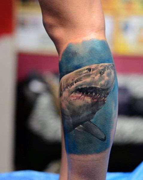 tatuaje tiburon para hombre 70