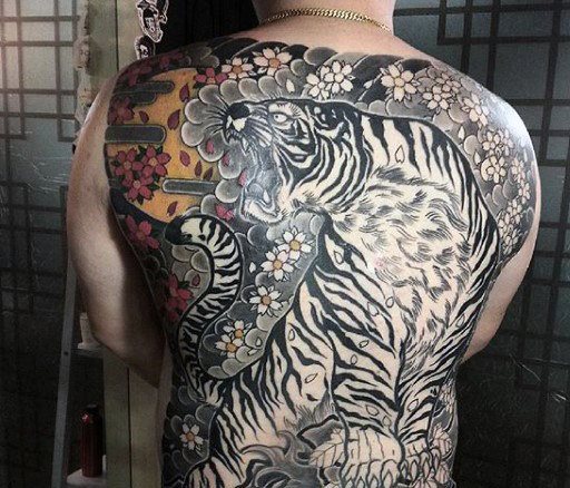 tatuaje tigre para hombre 33
