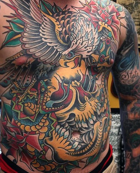 tatuaje aguila para hombre 05