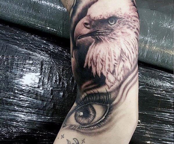 tatuaje aguila para hombre 09