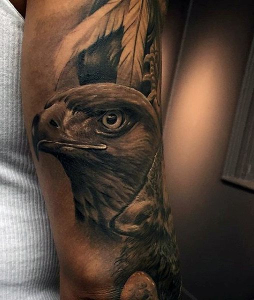 tatuaje aguila para hombre 20