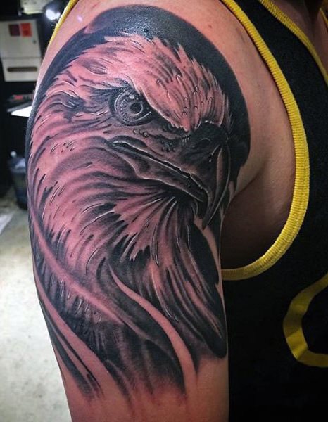 tatuaje aguila para hombre 26