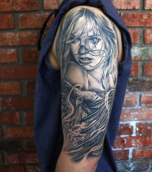 tatuaje aguila para hombre 37