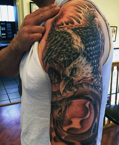 tatuaje aguila para hombre 48