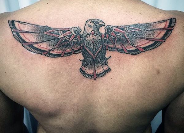 tatuaje aguila para hombre 66