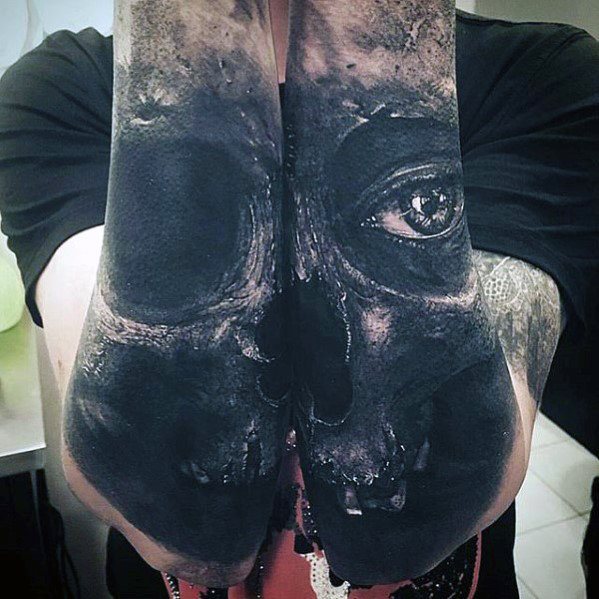 tatuaje calavera realista para hombre 32