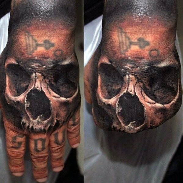 tatuaje calavera realista para hombre 41