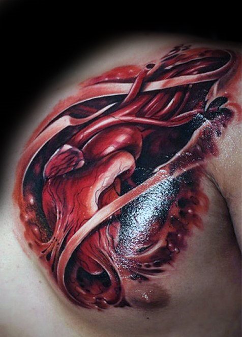 tatuaje corazon realista para hombre 01