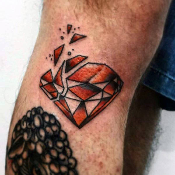 tatuaje diamante para hombre 04