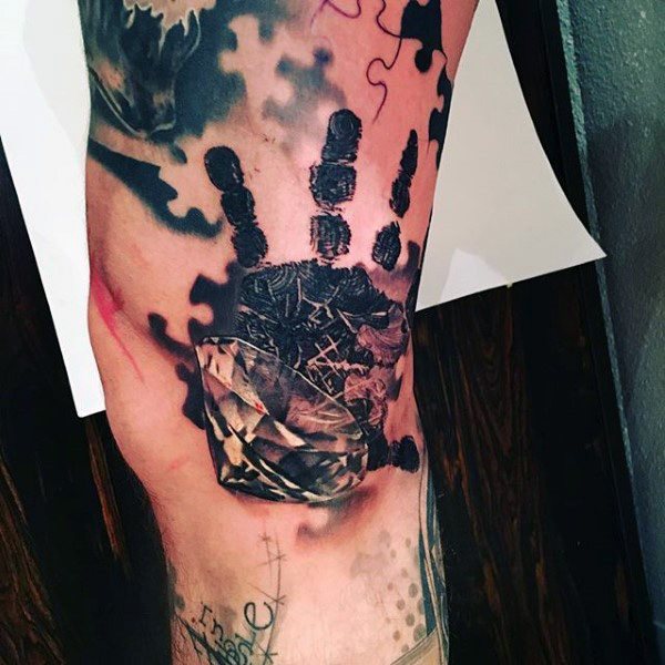 tatuaje diamante para hombre 16
