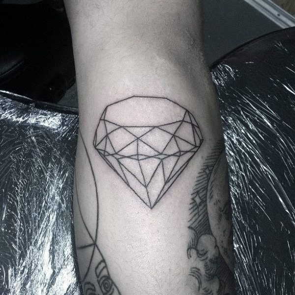 tatuaje diamante para hombre 17