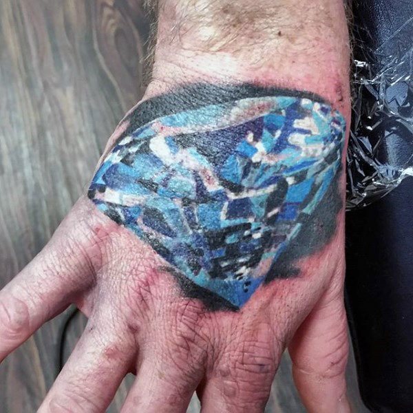 tatuaje diamante para hombre 26