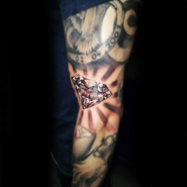 tatuaje diamante para hombre 32