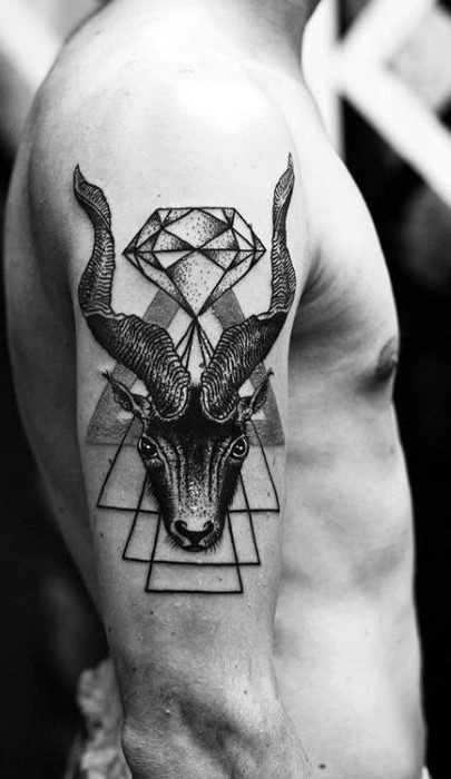 tatuaje diamante para hombre 36