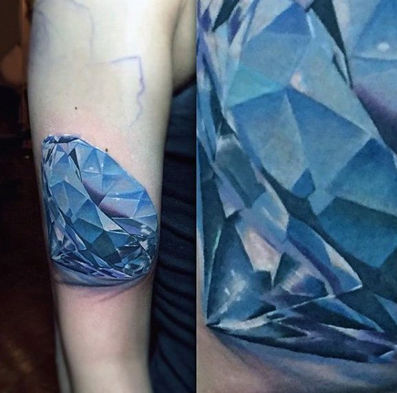 tatuaje diamante para hombre 37