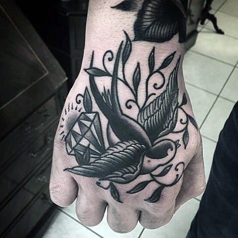 tatuaje diamante para hombre 59