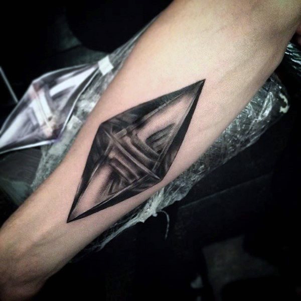 tatuaje diamante para hombre 61