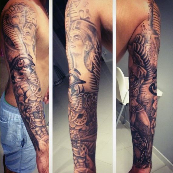 tatuaje egipcio para hombre 38