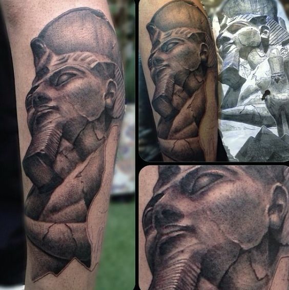 tatuaje egipcio para hombre 45