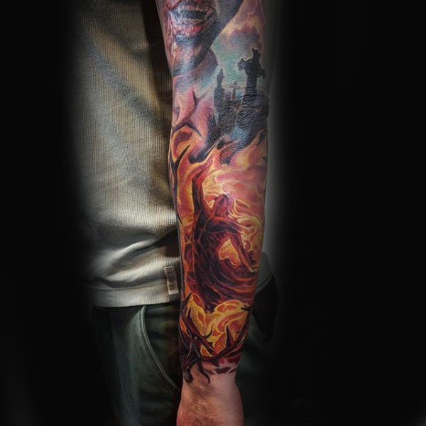 tatuaje fuego para hombre 22
