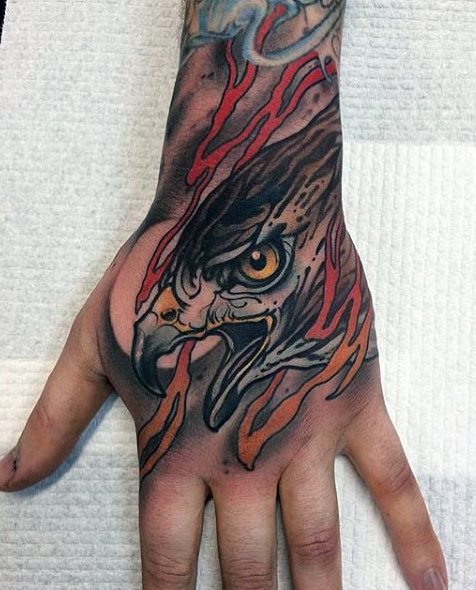 tatuaje fuego para hombre 27