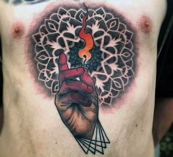 tatuaje fuego para hombre 43