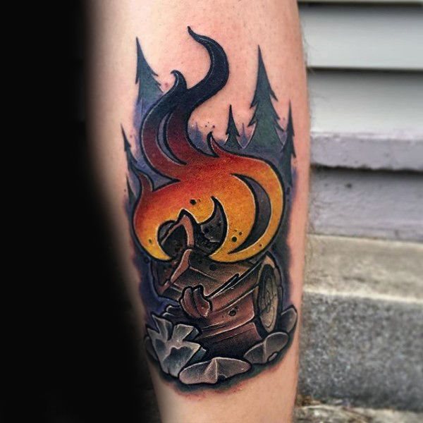 tatuaje fuego para hombre 50