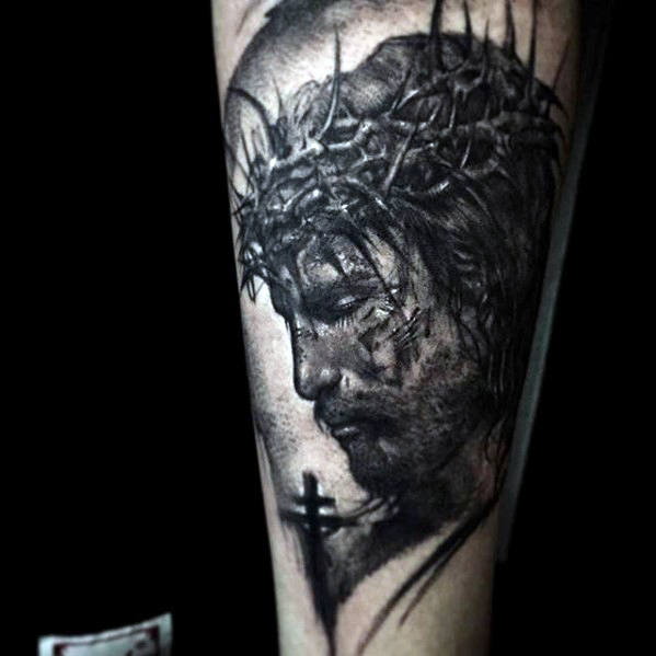 tatuaje jesus antebrazo para hombre 40