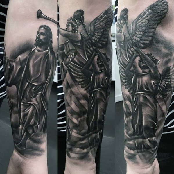 tatuaje jesus antebrazo para hombre 41
