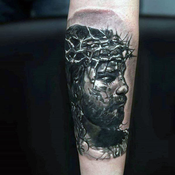 tatuaje jesus antebrazo para hombre 43
